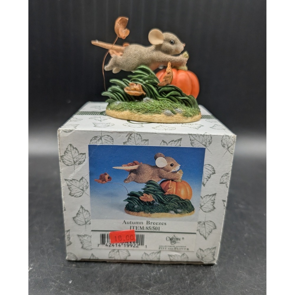 Fitz and Floyd Charming Tails Autumn Breezes Mouse Pumpkin Figurine 85/501 Box
